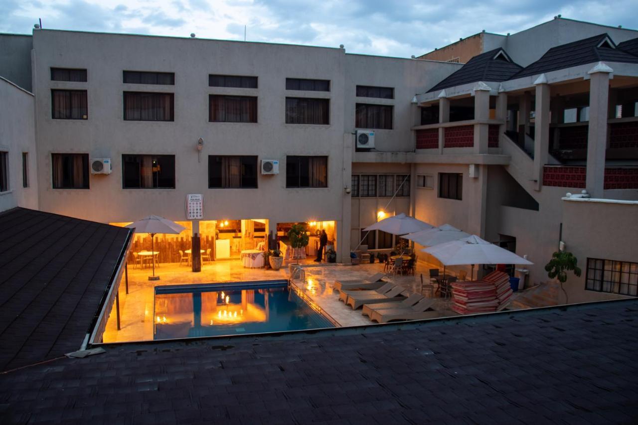 Hotel Waterbuck Nakuru Dış mekan fotoğraf